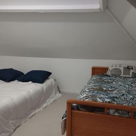 Agreable Maison Avec Parking Gratuit Appartement Amiens Buitenkant foto